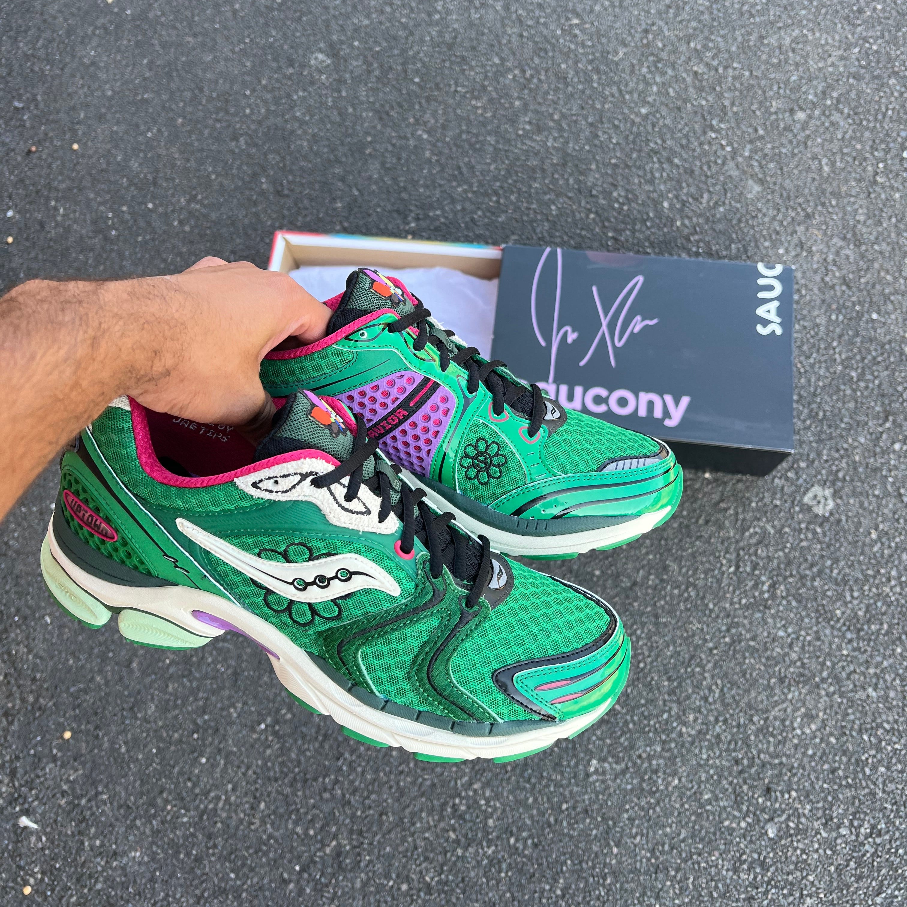 Saucony ProGrid Triumph 4 x Jae Tips Flowers Grow Uptown Sugar Maple