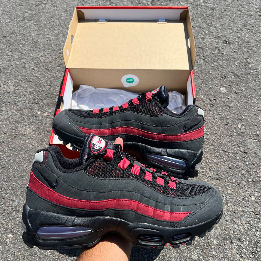 Nike Air Max 95 Crimson Grey