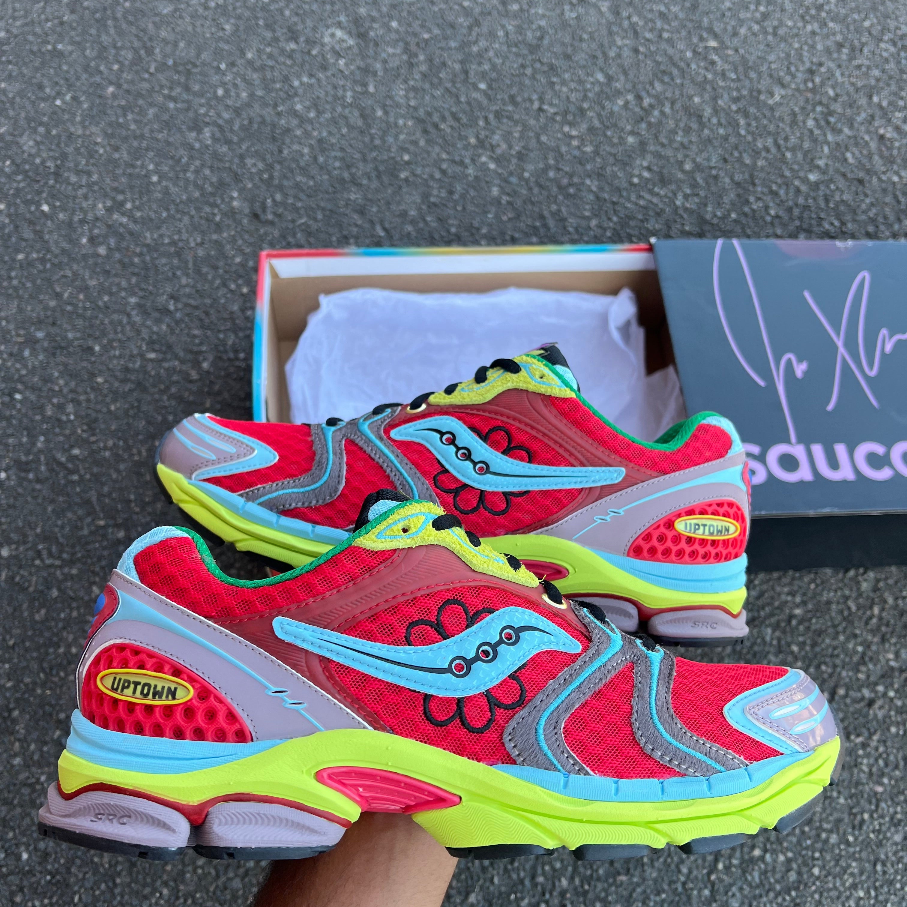 Saucony ProGrid Triumph 4 x Jae Tips Flowers Grow Uptown Poison Ivy
