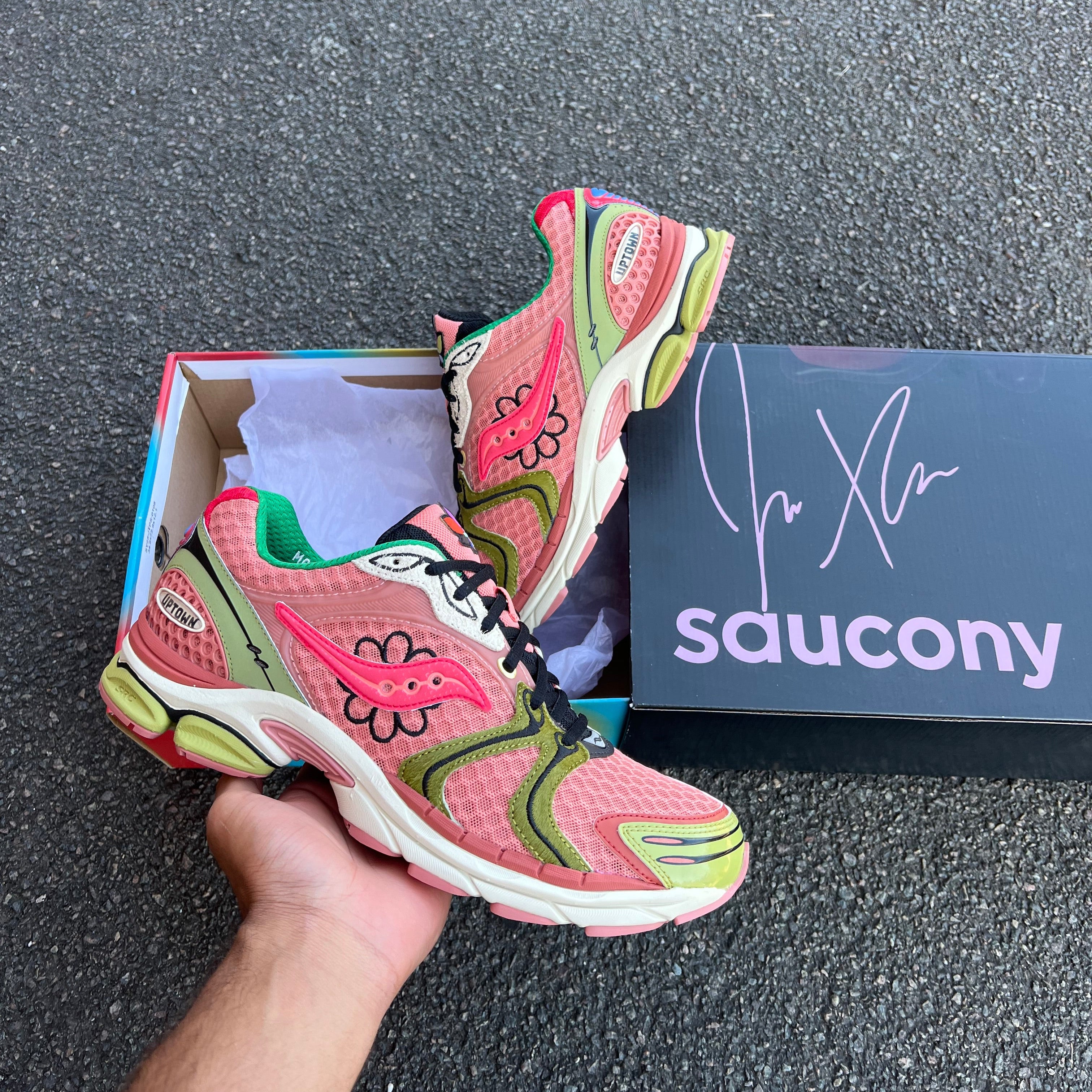 Saucony ProGrid Triumph 4 x Jae Tips Flowers Grow Uptown Virginia Creeper