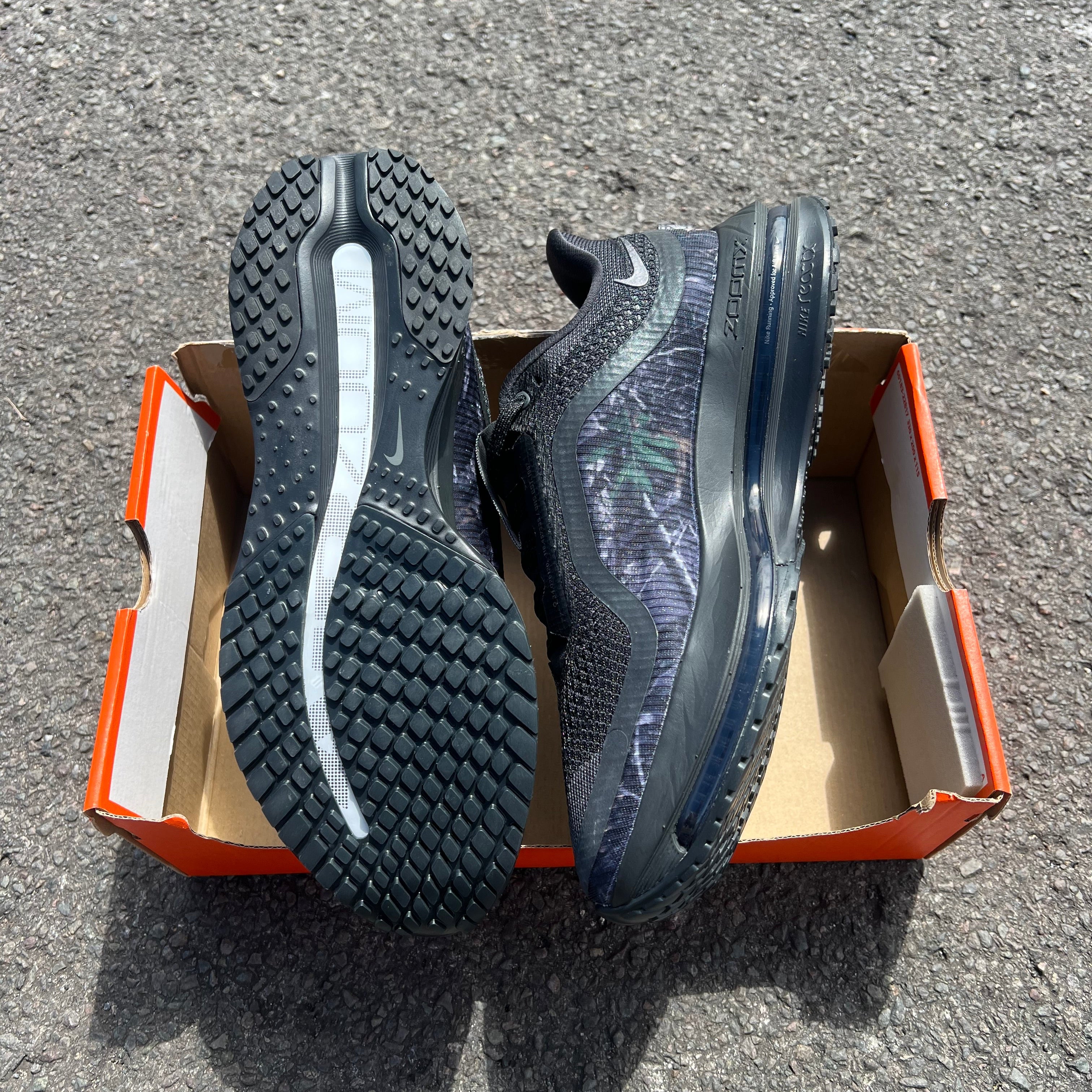 Nike Pegasus Premium CM Off Nior / HALF BOX